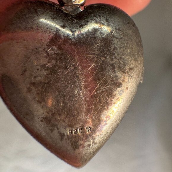 Heart-Shaped Sterling Silver Mom Locket Pendant With Rose Design & Engraving - Picture 3 of 5